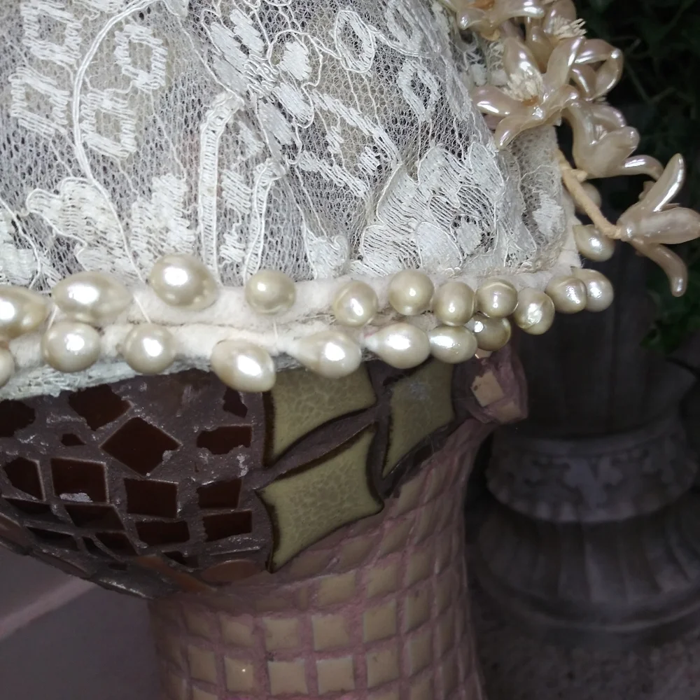 Antique 1920's Ivory Lace Bridal Headpiece With Wax Flower & Pearl Trim - Picture 7 of 10